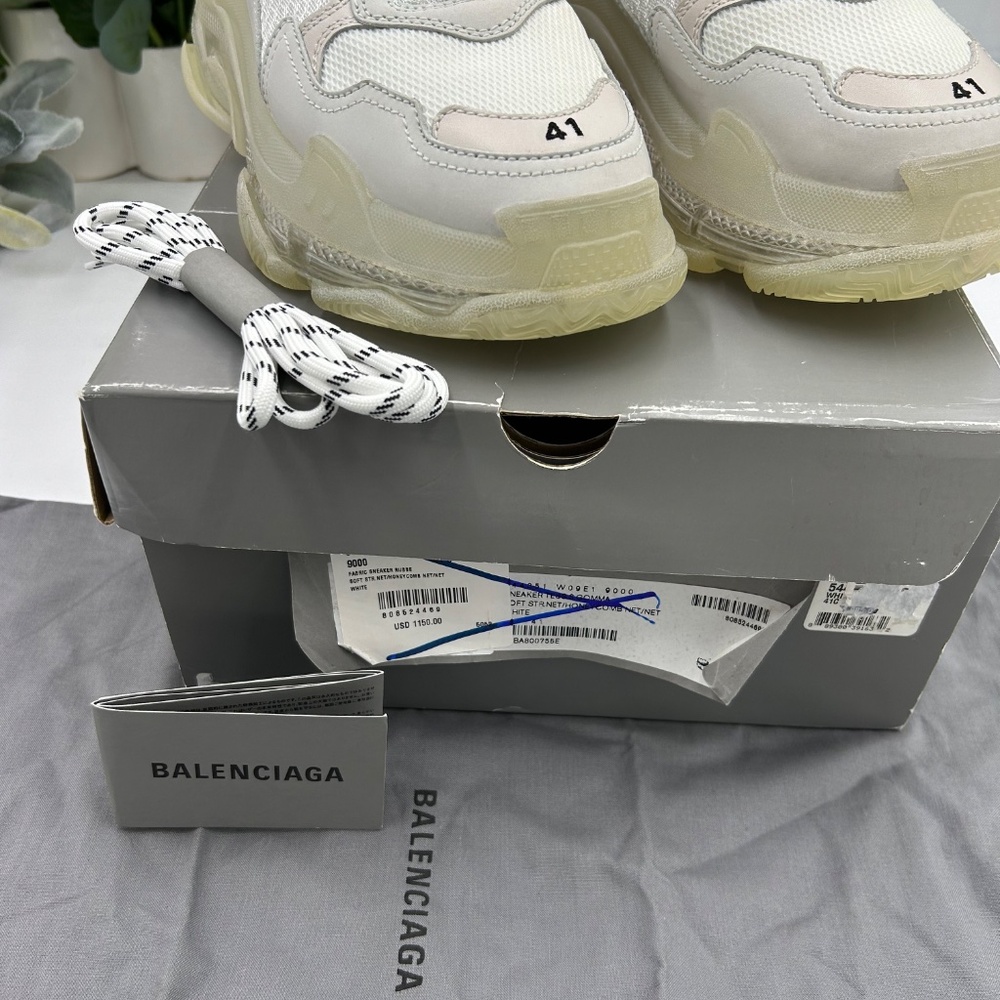 Women’s Balenciaga triple S clear sole sneakers. Size 41. NWT. - Picture 5 of 9